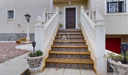 Bestaande woningen - Villa - Pinar de Campoverde