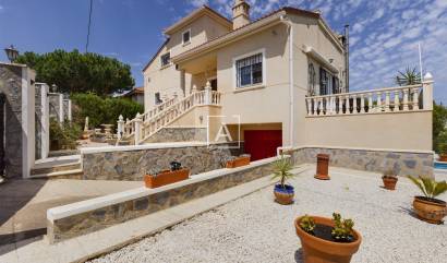 Bestaande woningen - Villa - Pinar de Campoverde