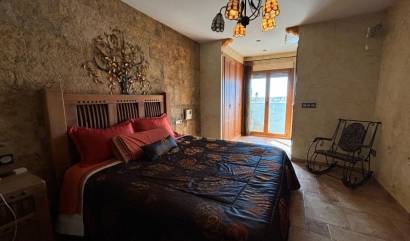 Bestaande woningen - Villa - Redován