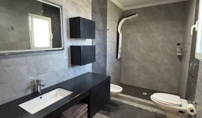 Bestaande woningen - Villa - Torrevieja