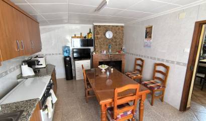 Bestaande woningen - Villa - Yecla