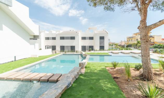 Bungalow - Nieuwbouw projecten - Torrevieja - Los Balcones