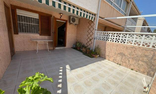 Bungalow - Sale - Torrevieja - Playa de los Naufragos
