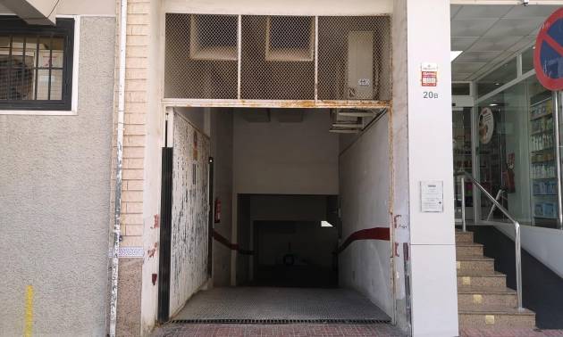 Comercial - Venta - Torrevieja - Centro