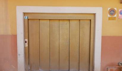 Commercial - Sale - Torrevieja - GI-21003