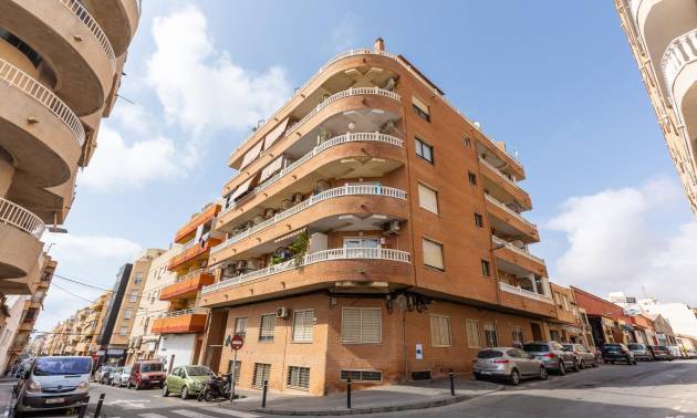 Ground Floor - Sale - Torrevieja - Centro