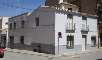 Maison de ville - Revente - Yecla - INM-95242