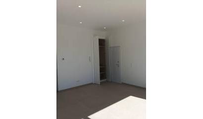 Nieuwbouw projecten - Villa - Pilar de la Horadada - Roda Golf