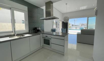 Nouvelle construction - Villa - Rafal - polideportivo