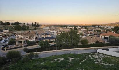 Nueva construcción  - Adosado - Bigastro - pueblo