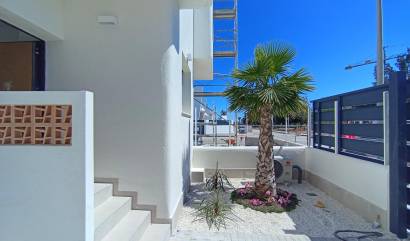 Nueva construcción  - Bungalow - Dolores - Sector 3