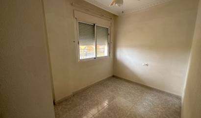 Revente - Apartment - Algorfa