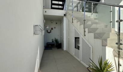 Revente - Apartment - Orihuela Costa - Punta Prima