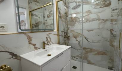 Revente - Apartment - Orihuela Costa - Punta Prima