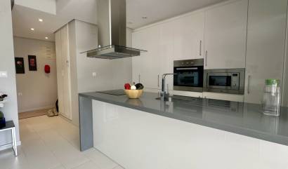 Revente - Apartment - Orihuela Costa - Villamartín