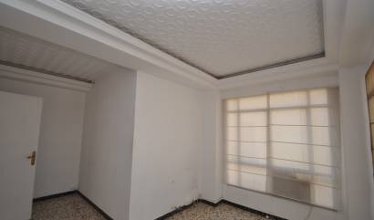 Revente - Apartment - Pinoso
