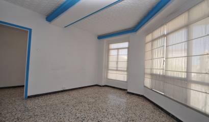 Revente - Apartment - Pinoso