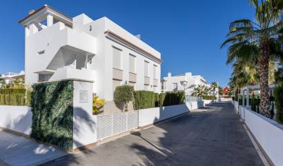Revente - Apartment - Quesada