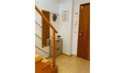 Revente - Apartment - Sucina