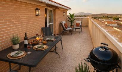 Revente - Apartment - Sucina