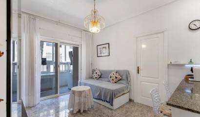 Revente - Apartment - Torrevieja - Centro - Muelle Pesquero