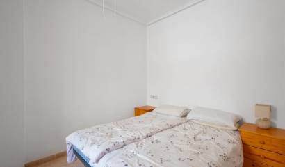 Revente - Apartment - Torrevieja - Centro