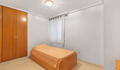 Revente - Apartment - Torrevieja - Centro