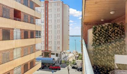 Revente - Apartment - Torrevieja - El Acequión