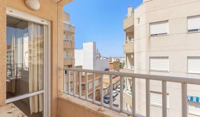Revente - Apartment - Torrevieja - El Molino