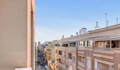 Revente - Apartment - Torrevieja - Estacion de autobuses