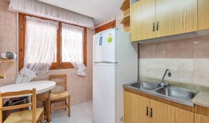 Revente - Apartment - Torrevieja - Estacion de autobuses
