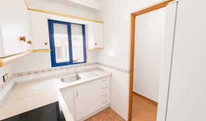 Revente - Apartment - Torrevieja - Estacion de autobuses