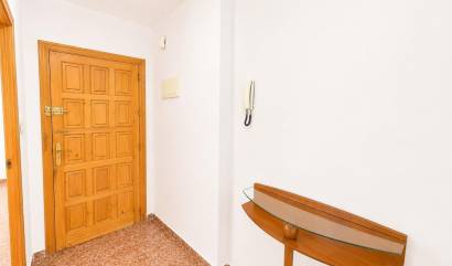 Revente - Apartment - Torrevieja - Estacion de autobuses