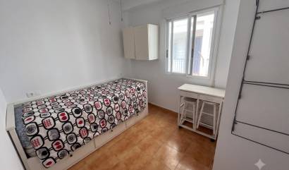 Revente - Apartment - Torrevieja - La Mata pueblo