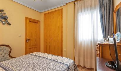 Revente - Apartment - Torrevieja - La Mata pueblo