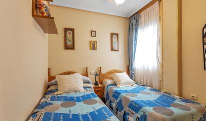 Revente - Apartment - Torrevieja - La Mata pueblo