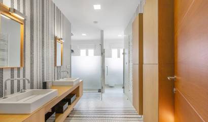 Revente - Apartment - Torrevieja - Paseo maritimo