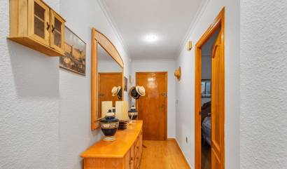 Revente - Apartment - Torrevieja - Paseo maritimo