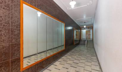 Revente - Apartment - Torrevieja - Paseo maritimo