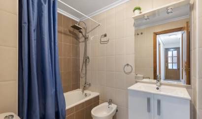 Revente - Apartment - Torrevieja - Playa de los locos