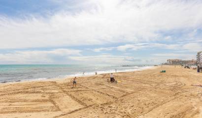Revente - Apartment - Torrevieja - Playa de los locos