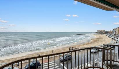Revente - Apartment - Torrevieja - Playa de los Locos