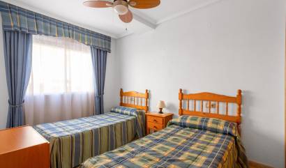Revente - Apartment - Torrevieja - Playa del cura