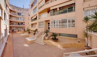 Revente - Apartment - Torrevieja - Playa del cura