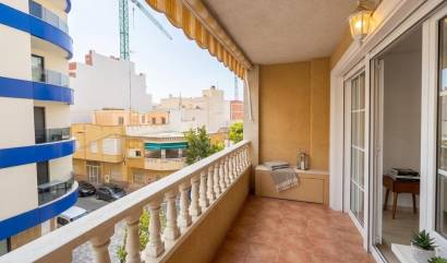 Revente - Apartment - Torrevieja - Playa del cura
