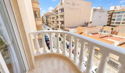 Revente - Apartment - Torrevieja - Playa del cura