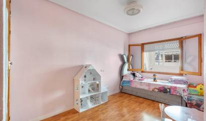 Revente - Apartment - Torrevieja - Playa del cura