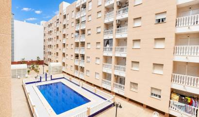 Revente - Apartment - Torrevieja - Playa del cura