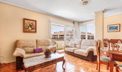 Revente - Apartment - Torrevieja - Playa del cura