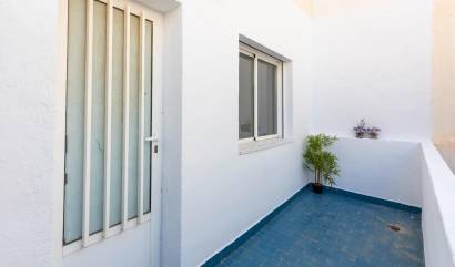 Revente - Apartment - Torrevieja - Puerto Deportivo
